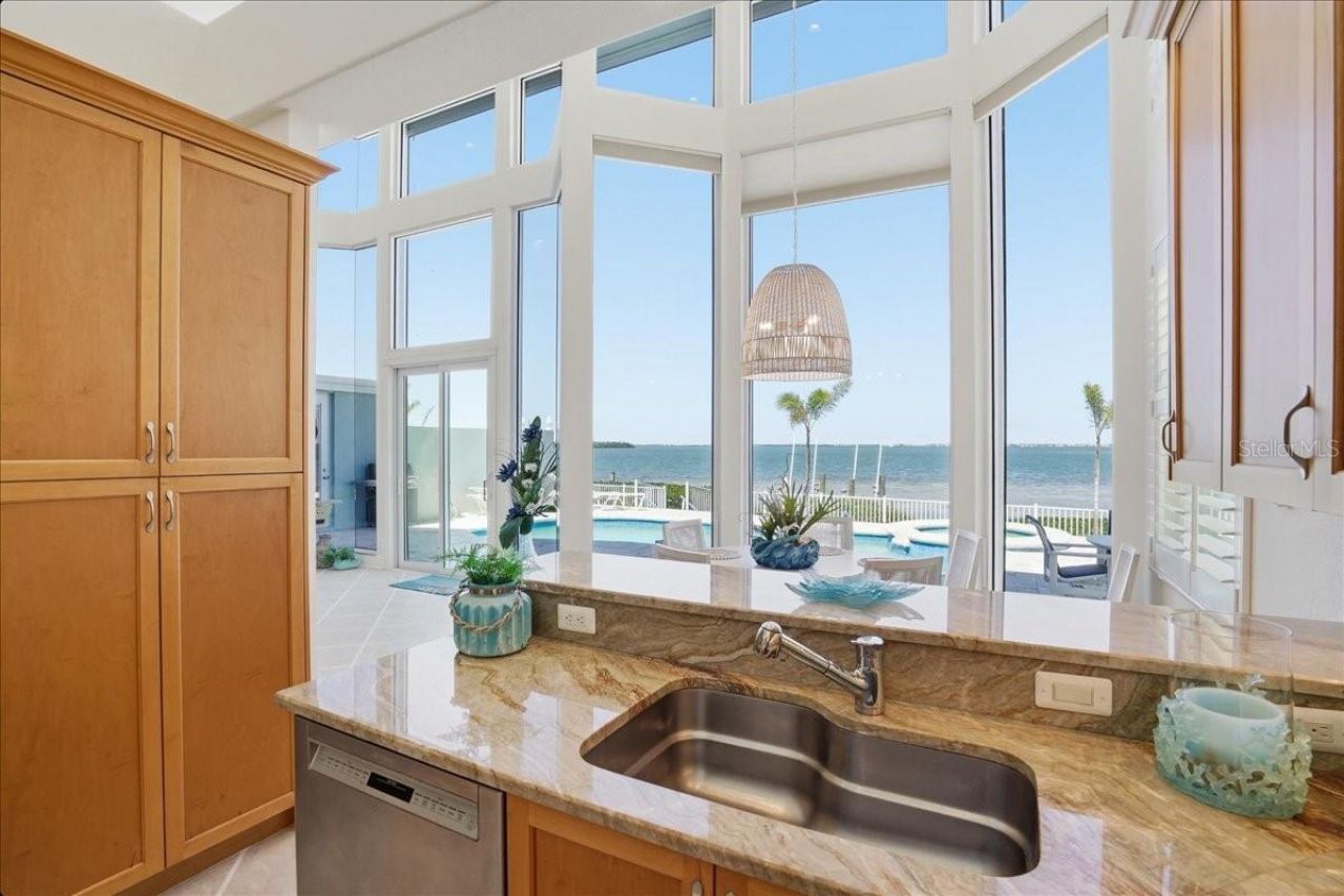 3636 Fair Oaks Place, Longboat Key, FL 34228 Photo