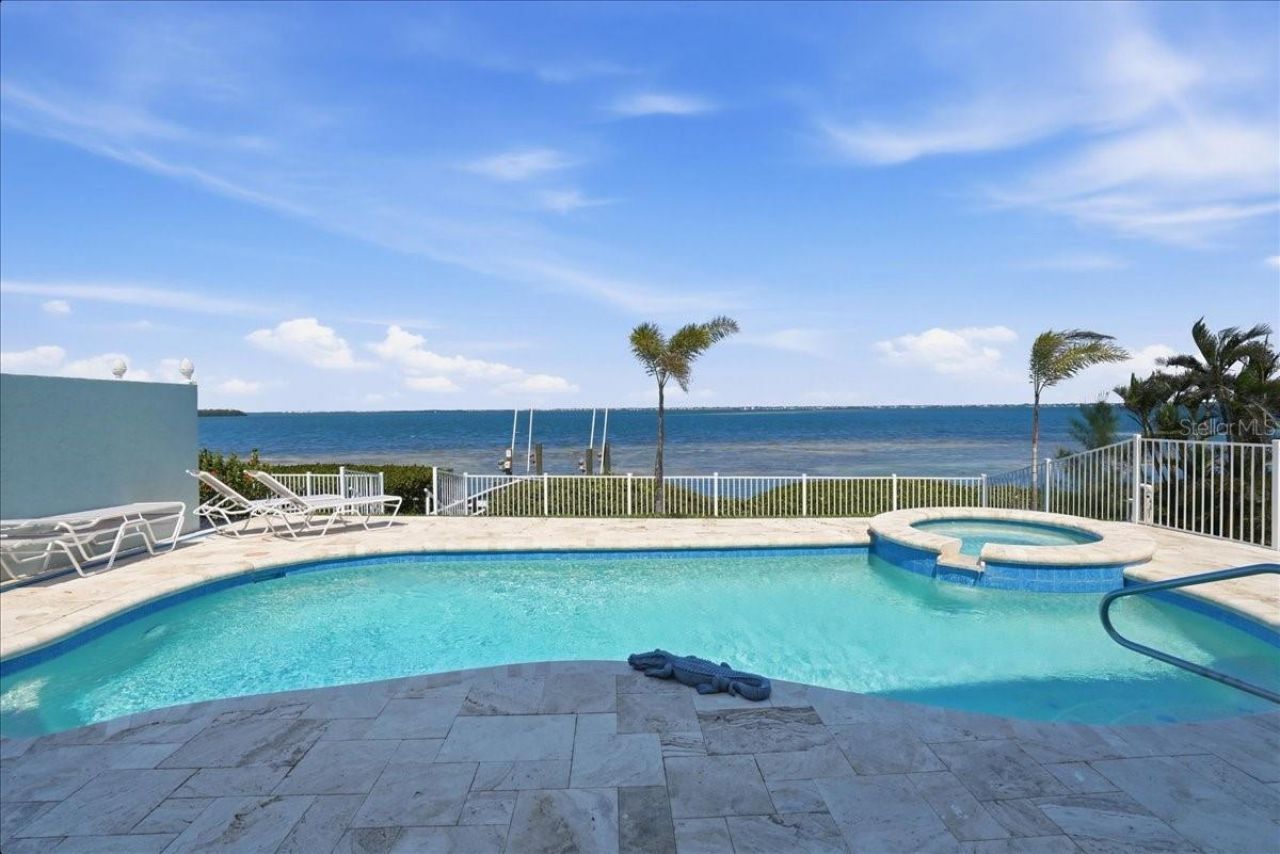 3636 Fair Oaks Place, Longboat Key, FL 34228 Photo