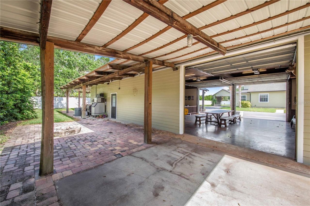 6631 Lake Hatchineha Road, Haines City, FL 33844 Photo