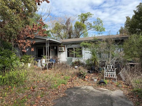 131 E PIERCE AVENUE , ORLANDO, FL 32809