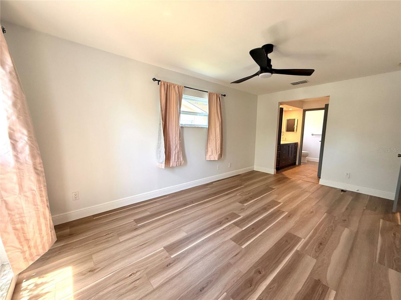 8335 Somerset Drive , Largo, FL 33773 Photo