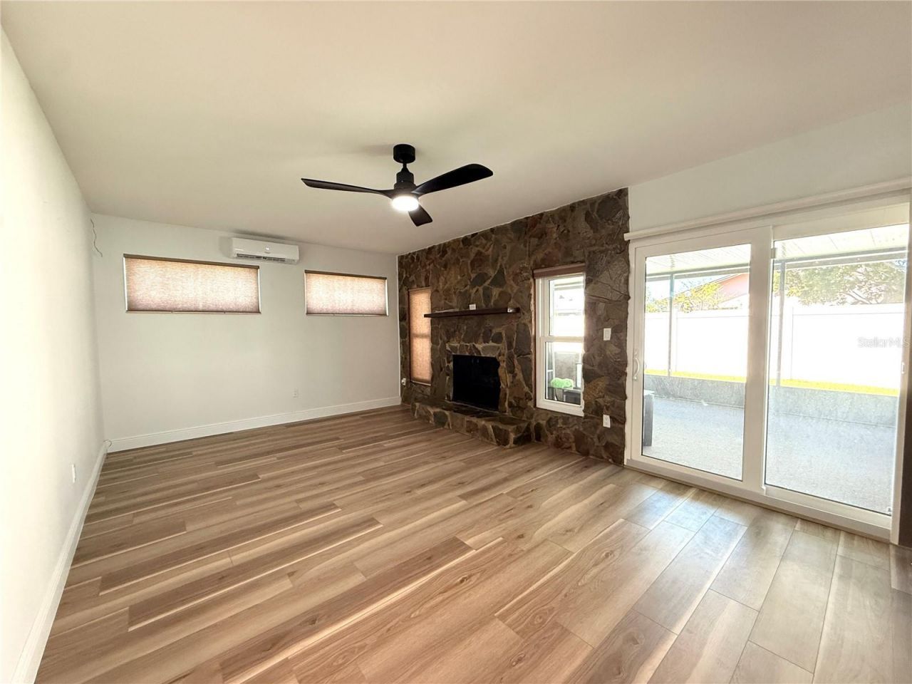 8335 Somerset Drive , Largo, FL 33773 Photo