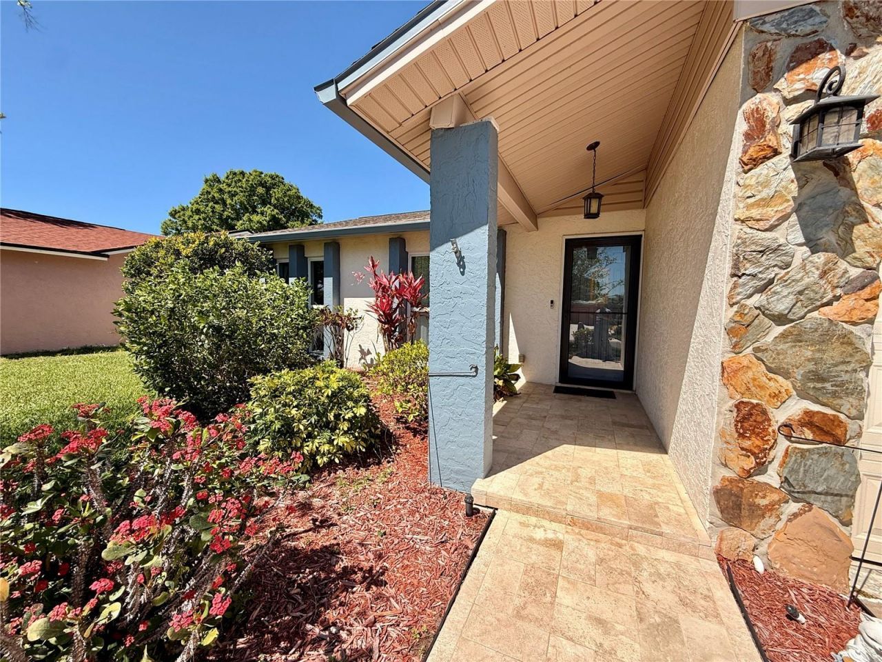 8335 Somerset Drive , Largo, FL 33773 Photo