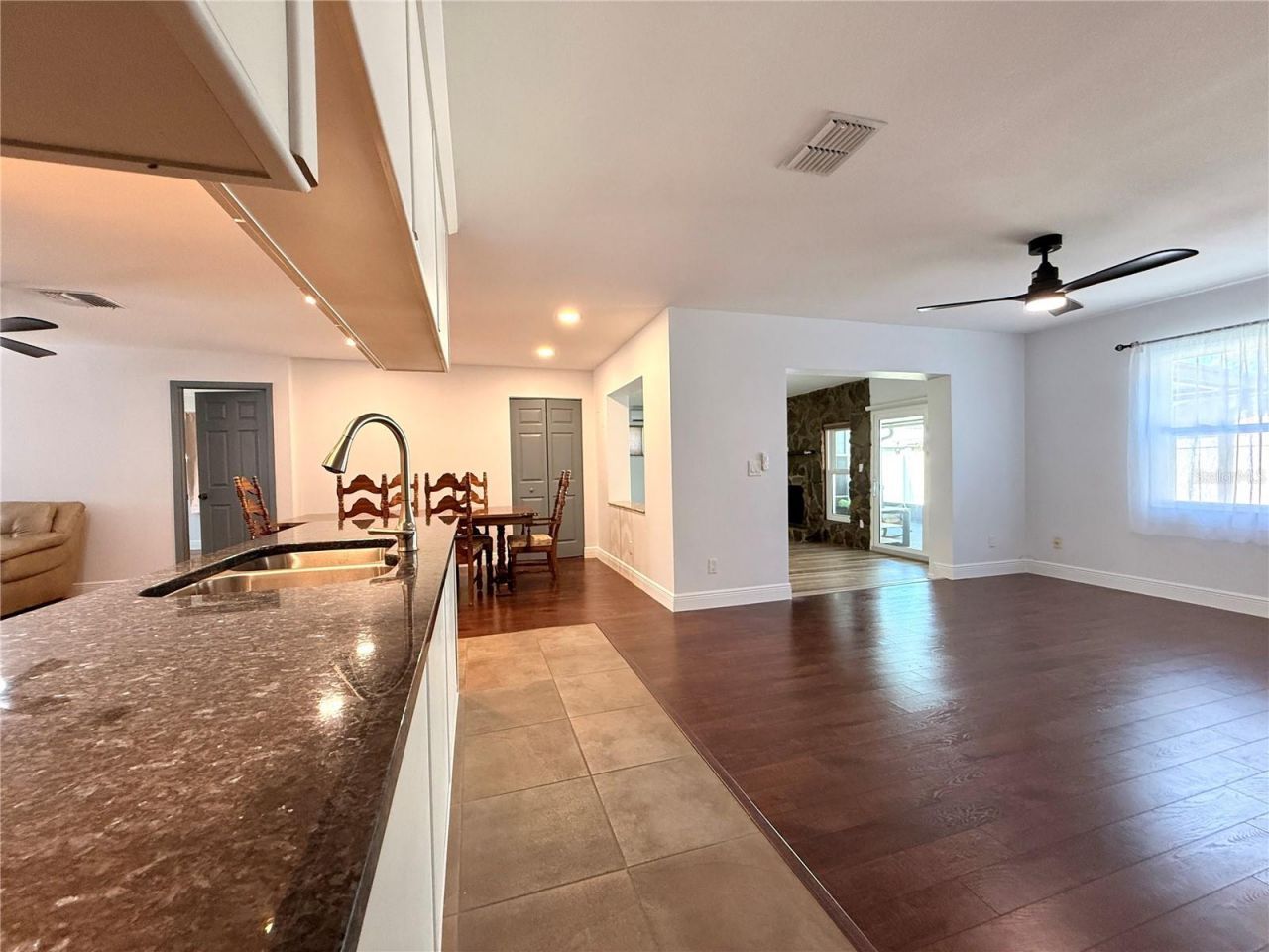 8335 Somerset Drive , Largo, FL 33773 Photo