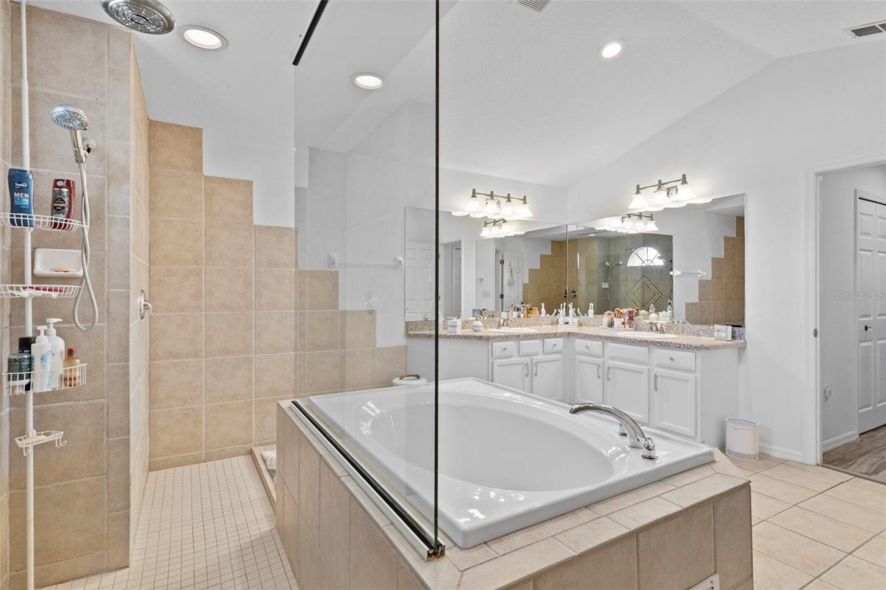 4061 Misty View Drive, Spring Hill, FL 34609 Photo