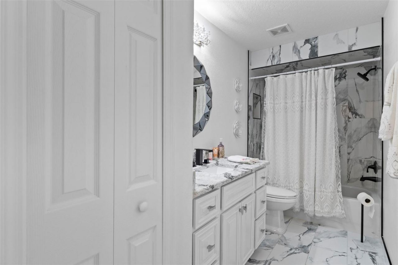 4061 Misty View Drive, Spring Hill, FL 34609 Photo