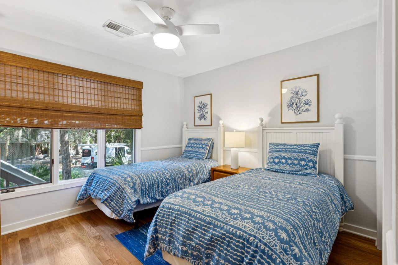 4127 Bulrush Lane Photo 14