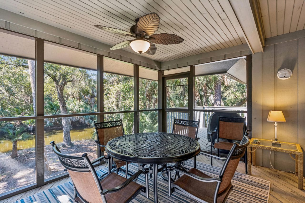 4127 Bulrush Lane Photo 17