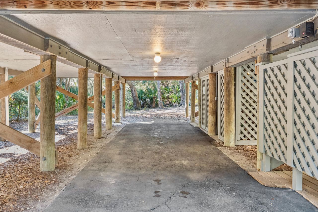 4127 Bulrush Lane Photo 19