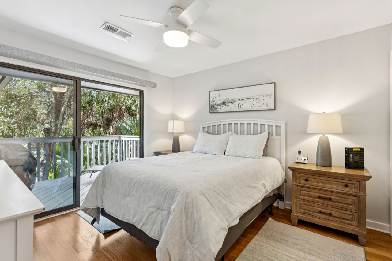 4127 Bulrush Lane Photo 9