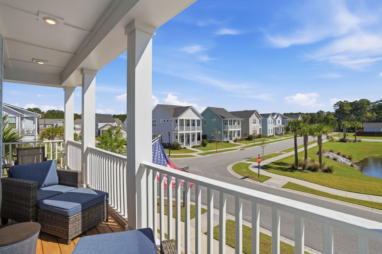 411 N Commodore Way Photo 39