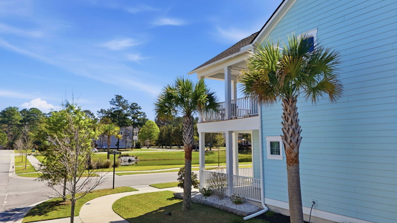 411 N Commodore Way Photo 45