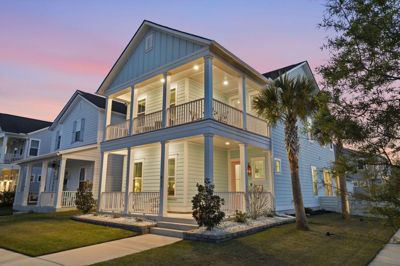 411 N Commodore Way Photo 52