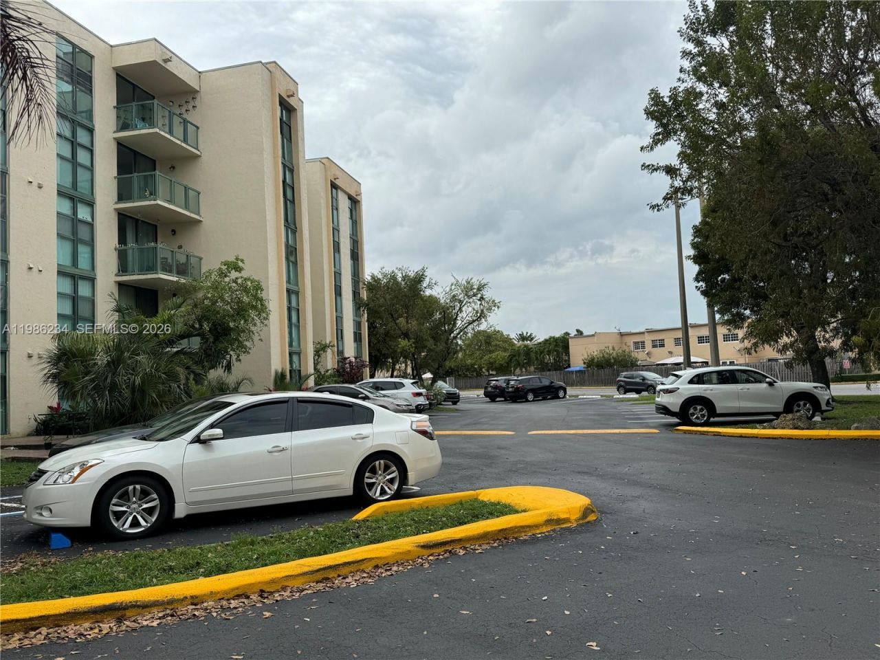 2075 SW 122nd Ave, Unit 417, Miami, FL 33175 Photo