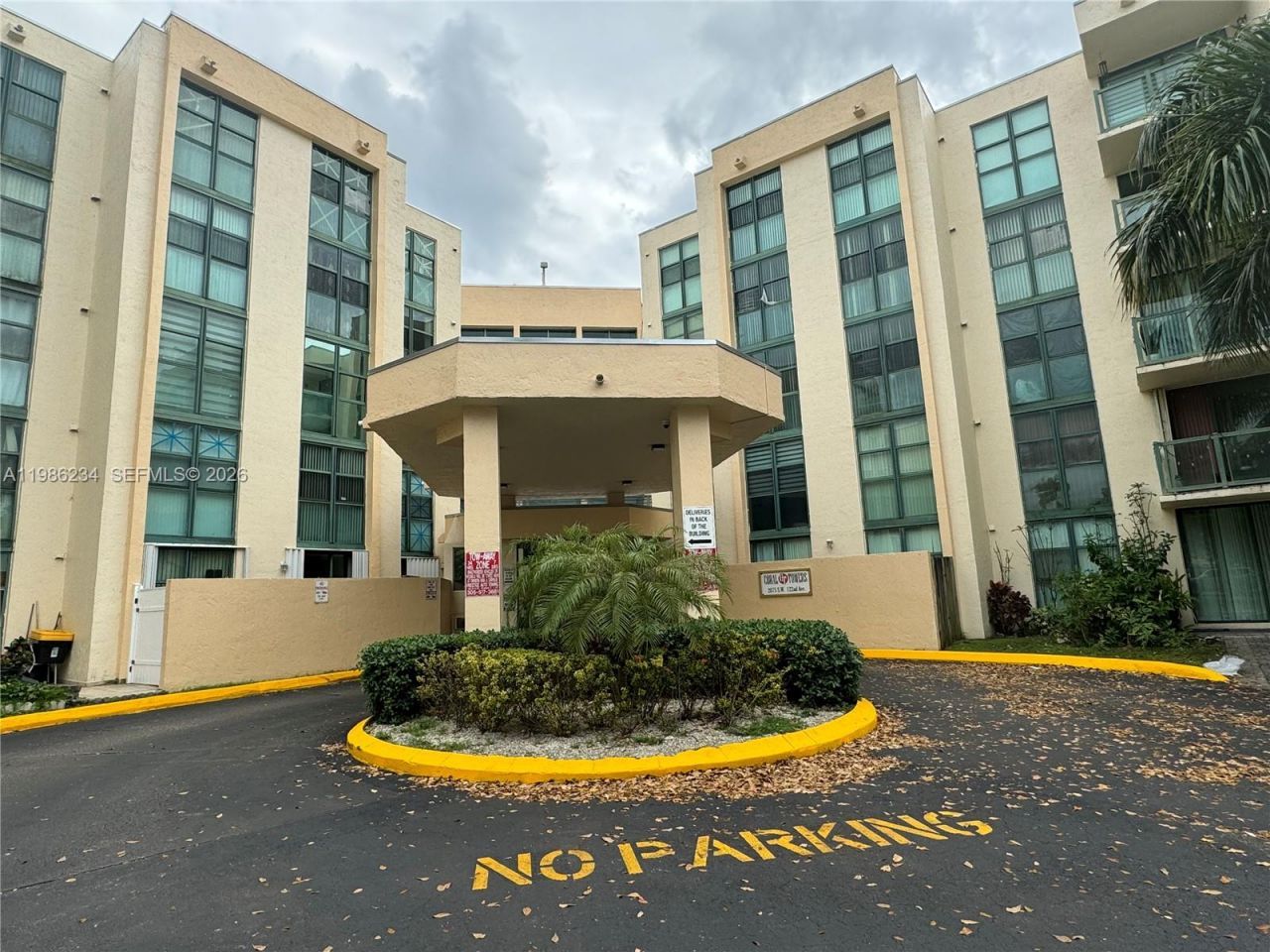 2075 SW 122nd Ave, Unit 417, Miami, FL 33175 Photo