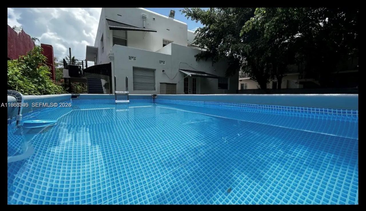 843 NW 3rd St , Unit 1, Miami, FL 33128 Photo