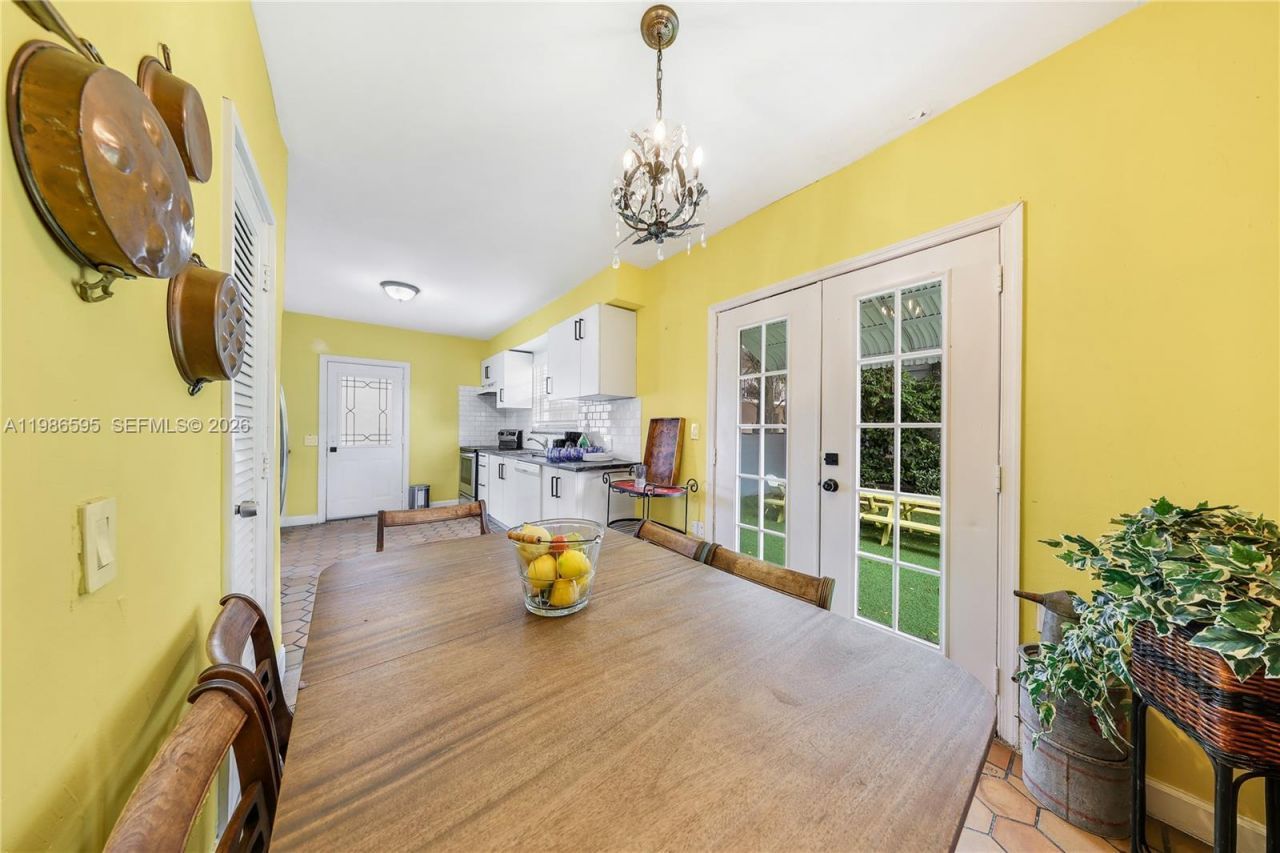 843 NW 3rd St, Unit 1, Miami, FL 33128 Photo