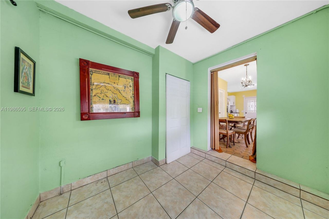 843 NW 3rd St, Unit 1, Miami, FL 33128 Photo