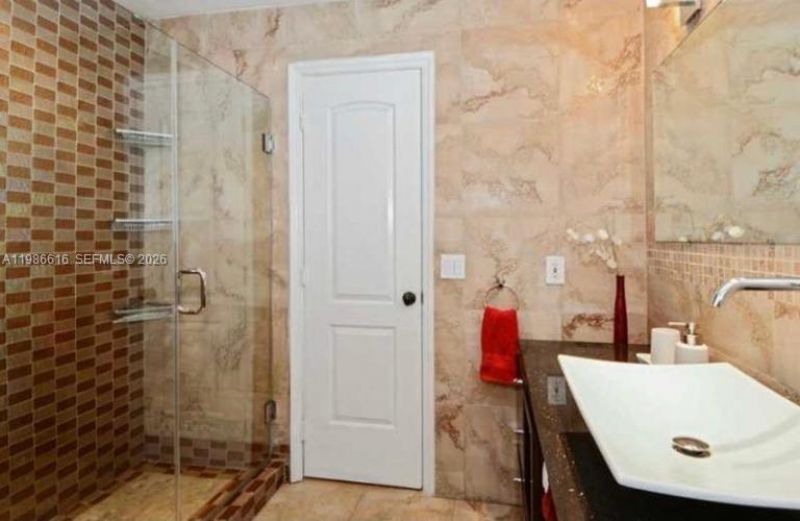 2991 Lakewood Ln, Unit 329, Hollywood, FL 33021 Photo