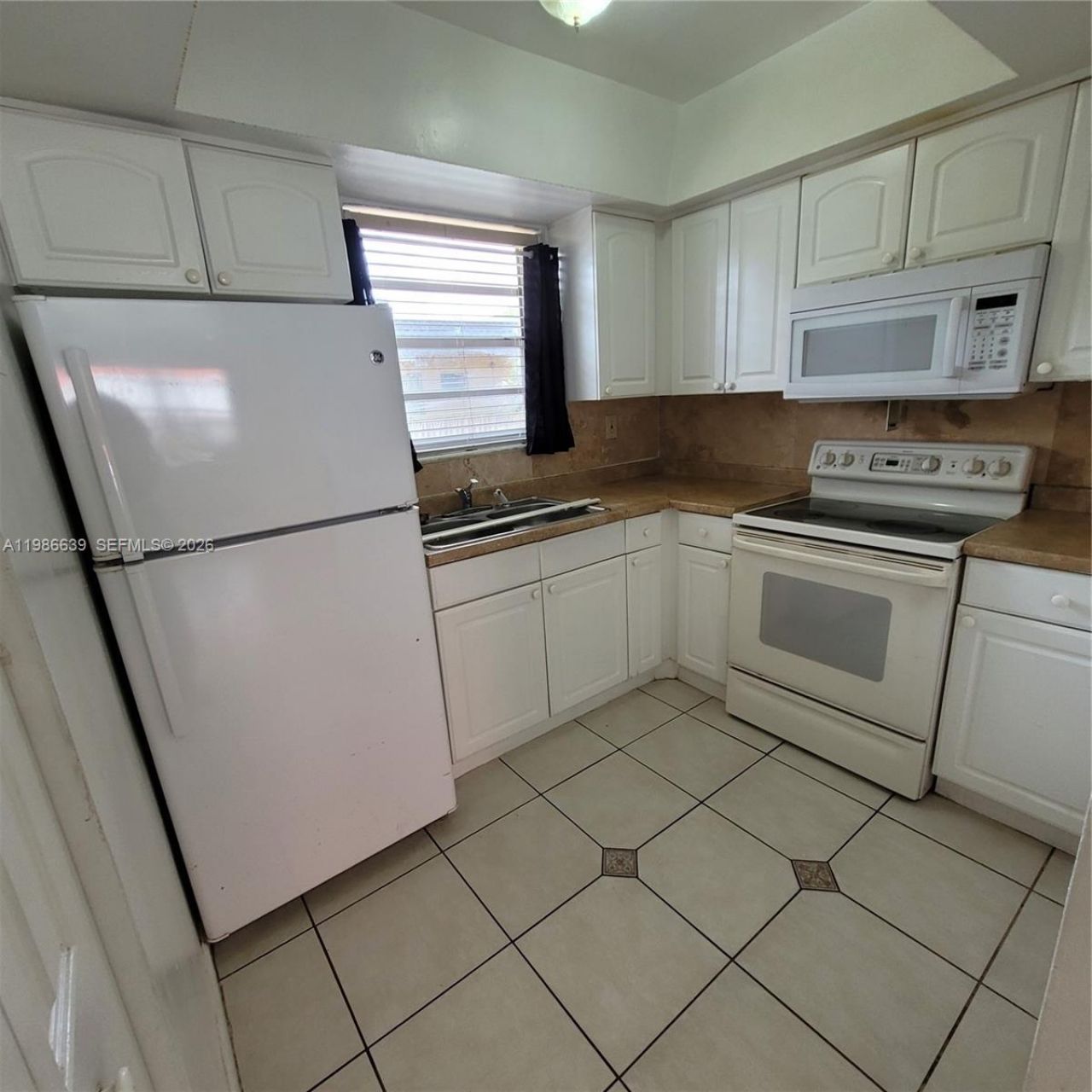 1370 NE 119th St, Unit 137015, Miami, FL 33161 Photo