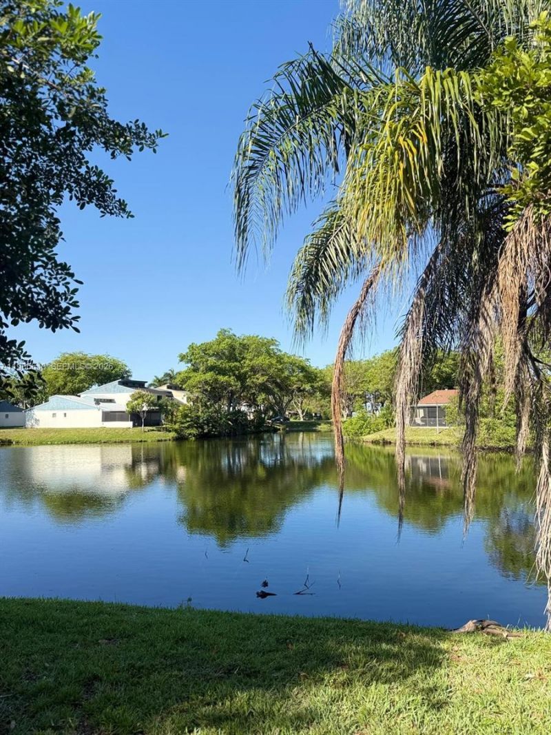 3816 SW 68th Way, Unit 14-F, Miramar, FL 33023 Photo