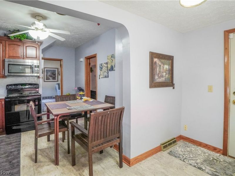 1521 Gibbs Avenue NE, Canton, OH 44705 Photo 11