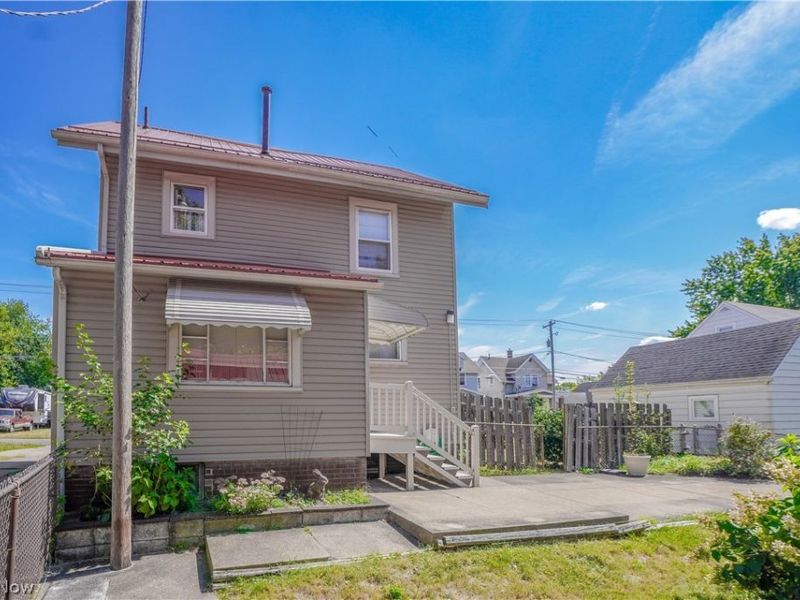 1521 Gibbs Avenue NE, Canton, OH 44705 Photo 20