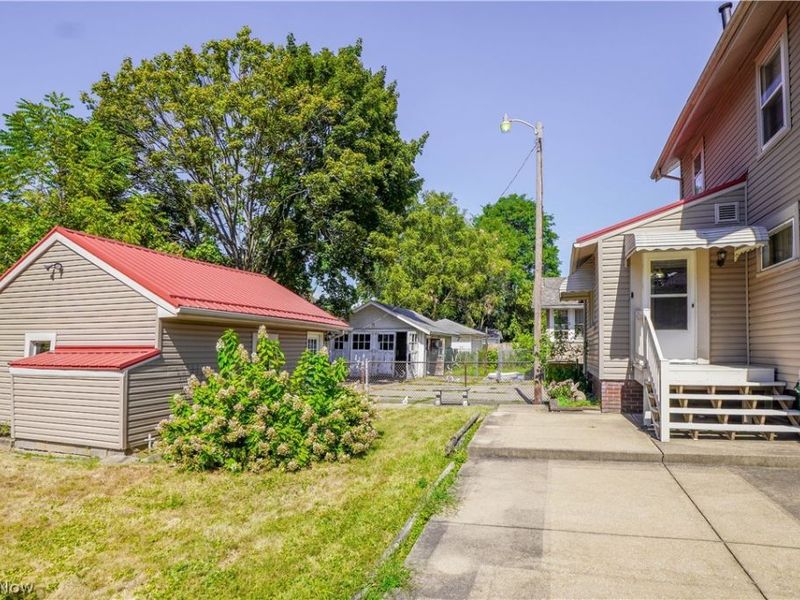 1521 Gibbs Avenue NE, Canton, OH 44705 Photo 22