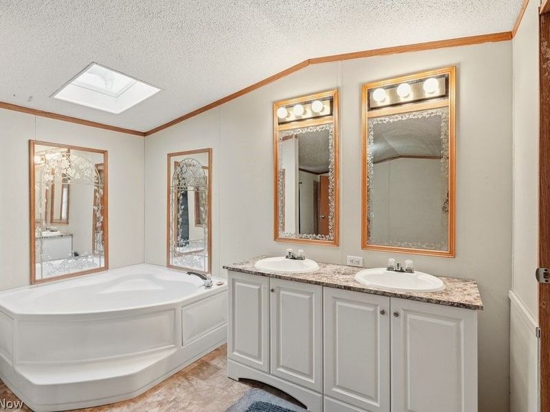 6507 Robby Lane , Ravenna, OH 44266 Photo 17