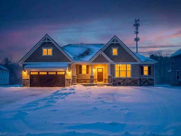 3320 White Willow Lane , Brunswick, OH 44212