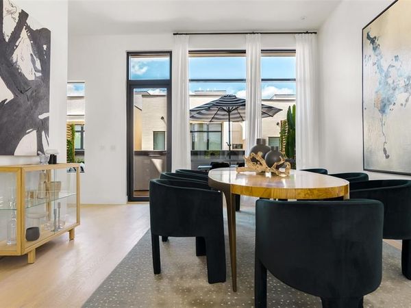 610 N Oak Cliff Boulevard, Unit 203, Dallas, TX 75208