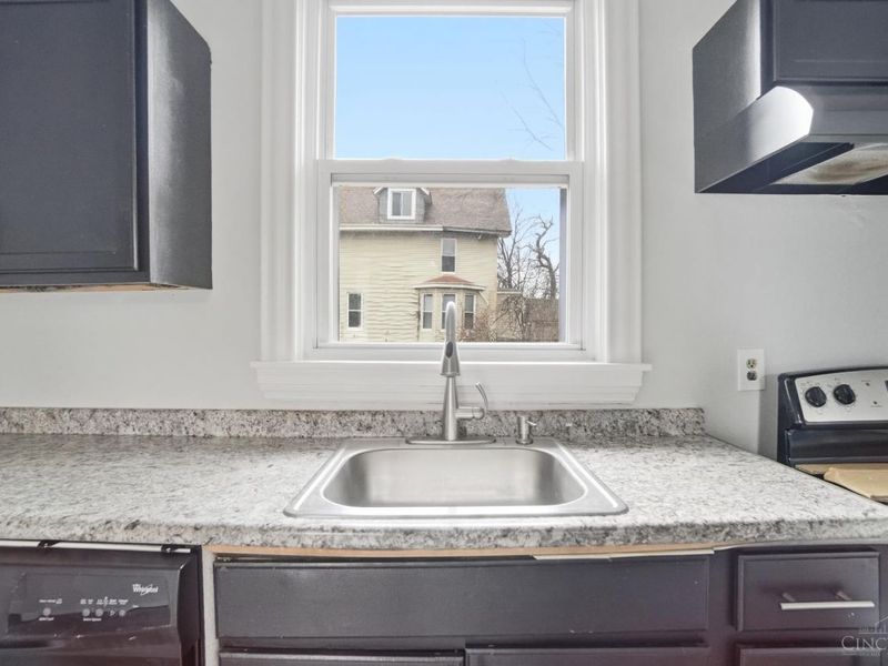 2465 Saturn Street, Cincinnati, OH 45214 Photo 18