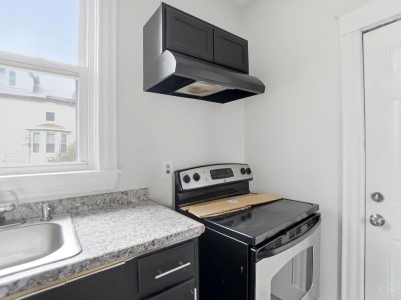 2465 Saturn Street, Cincinnati, OH 45214 Photo 21