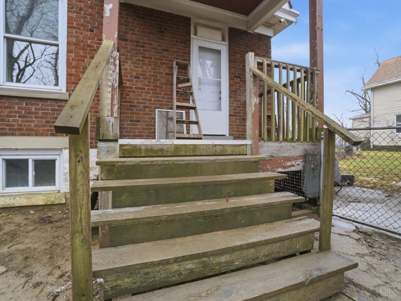 2465 Saturn Street, Cincinnati, OH 45214 Photo 29