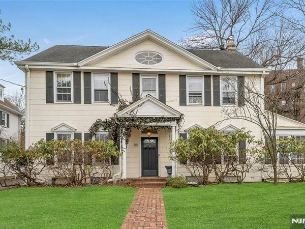 80 Glenwood Road, ENGLEWOOD, NJ 07631