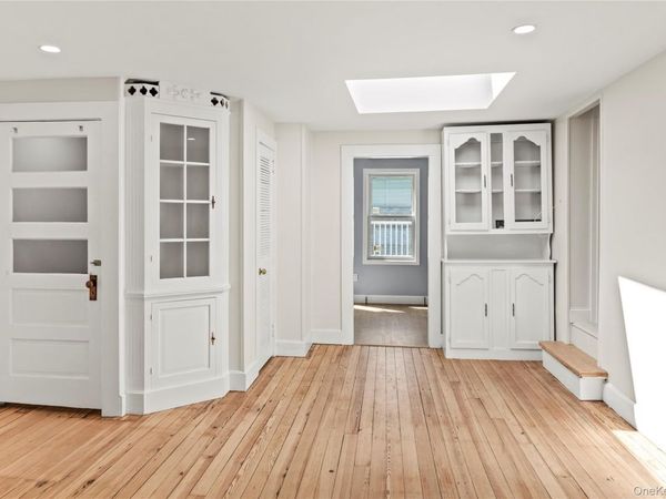 51 Spring Street , Unit B, Oyster Bay, NY 11771