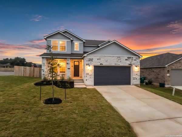 7230 Walkers Loop, Live Oak, TX 78233