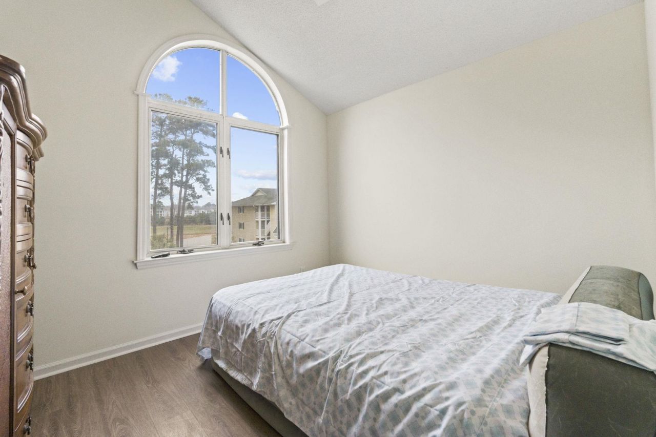 200 Landing Rd. Photo 16