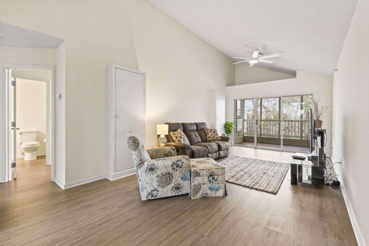 200 Landing Rd. Photo 4