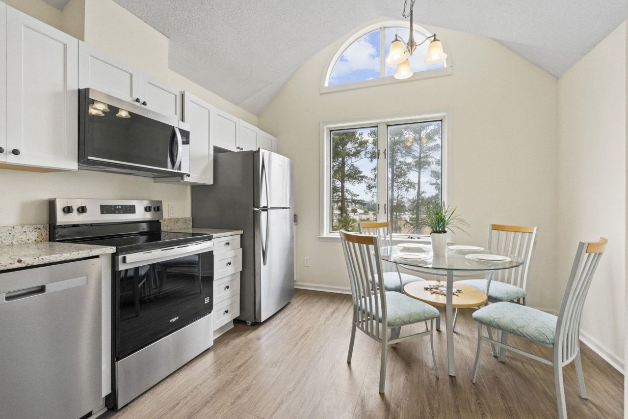 200 Landing Rd. Photo 7