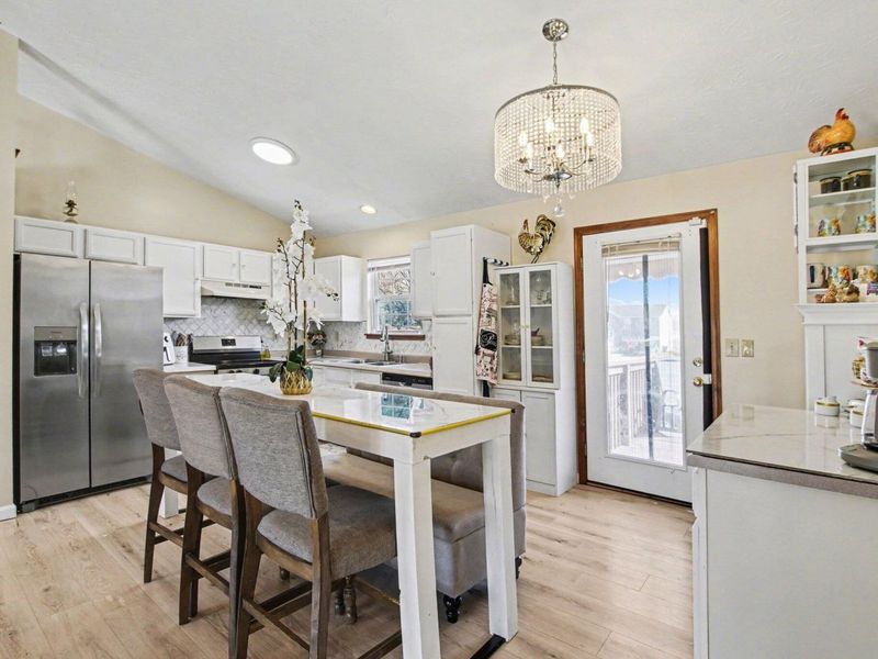 282 Fairway Drive, Dry Ridge, KY 41035 Photo 10