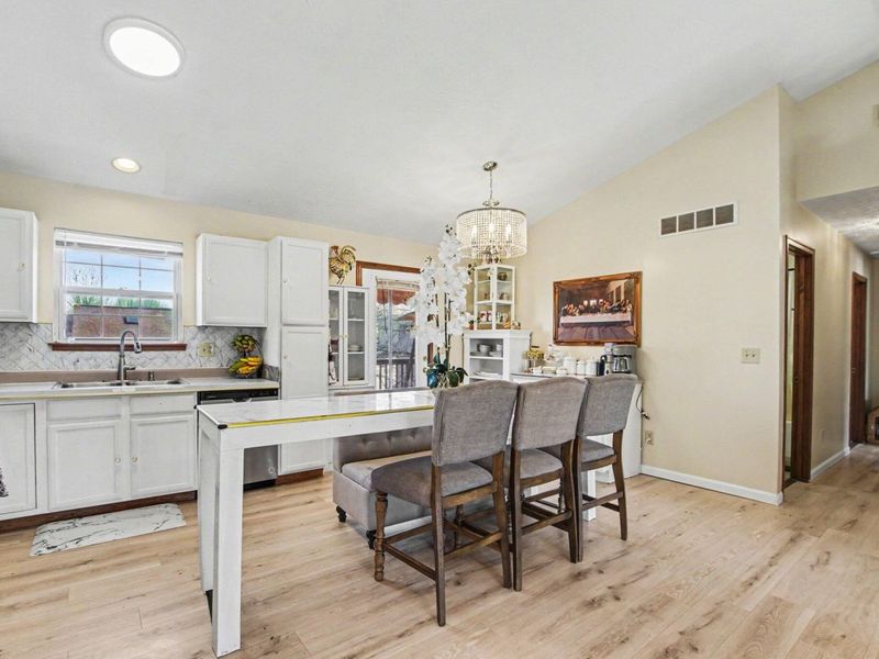 282 Fairway Drive, Dry Ridge, KY 41035 Photo 7