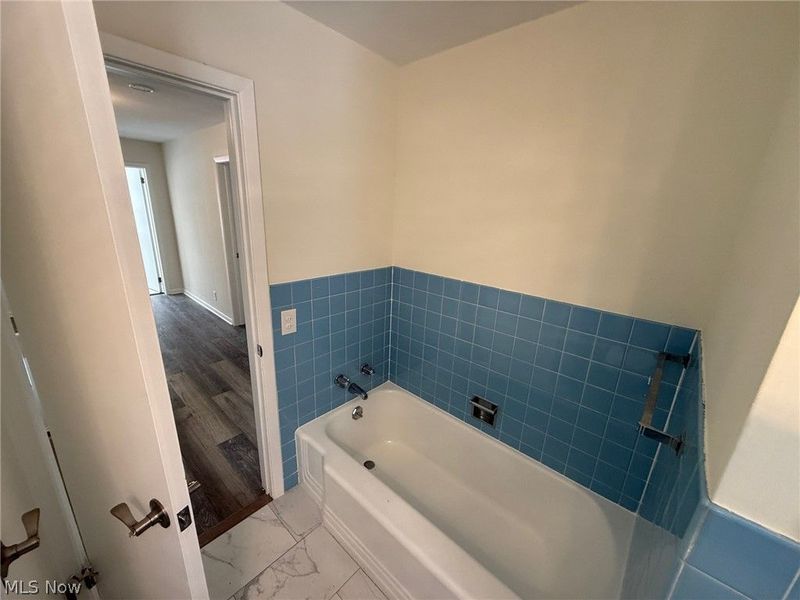 22350 S Woodland Road , Shaker Heights, OH 44122 Photo 22