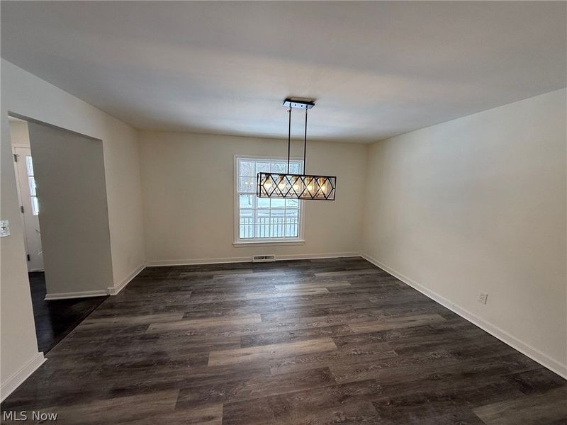 22350 S Woodland Road , Shaker Heights, OH 44122 Photo 3