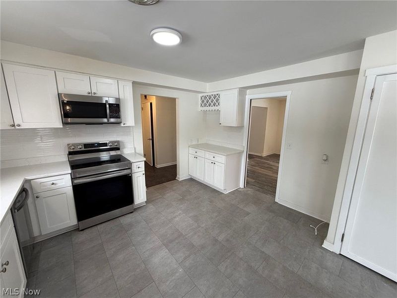 22350 S Woodland Road , Shaker Heights, OH 44122 Photo 9