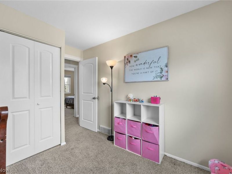 407 Ridgewood Drive, Eastlake, OH 44095 Photo 14