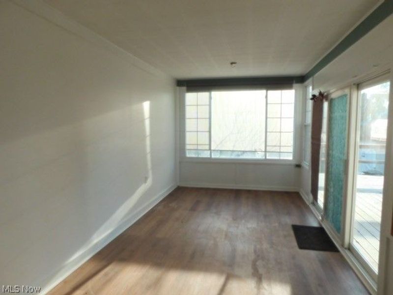 584 Eastland Road , Berea, OH 44017 Photo 10