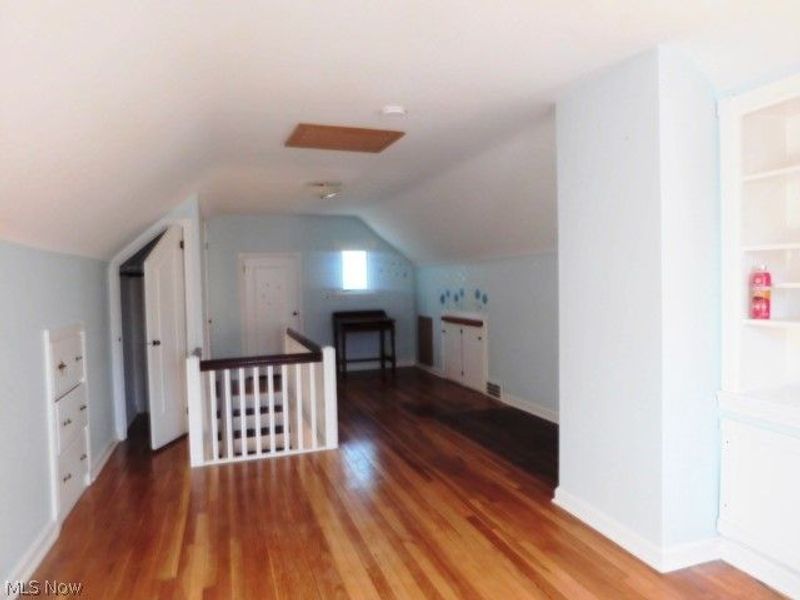 584 Eastland Road, Berea, OH 44017 Photo 19