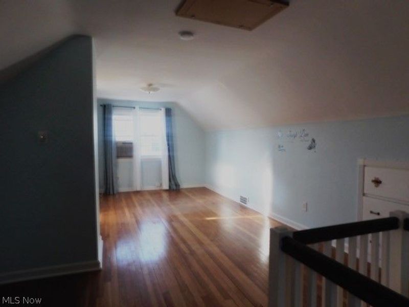 584 Eastland Road, Berea, OH 44017 Photo 20