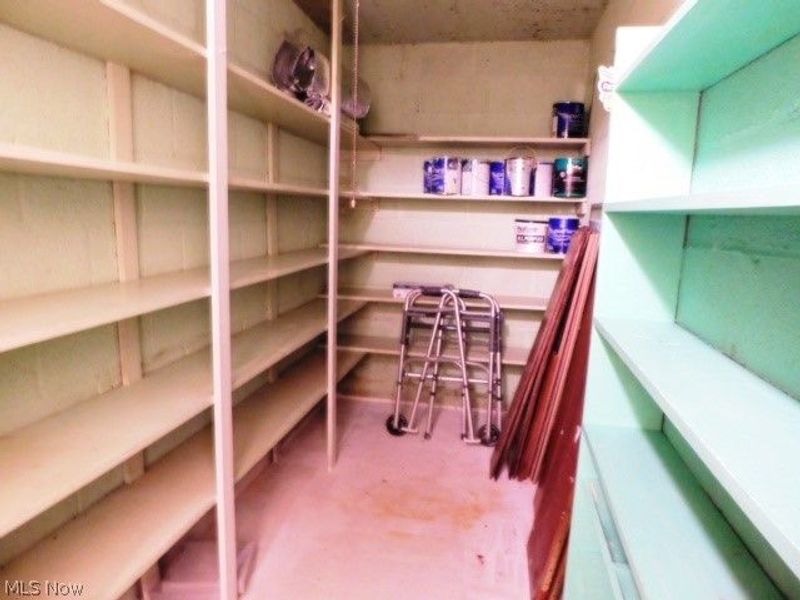 584 Eastland Road, Berea, OH 44017 Photo 26